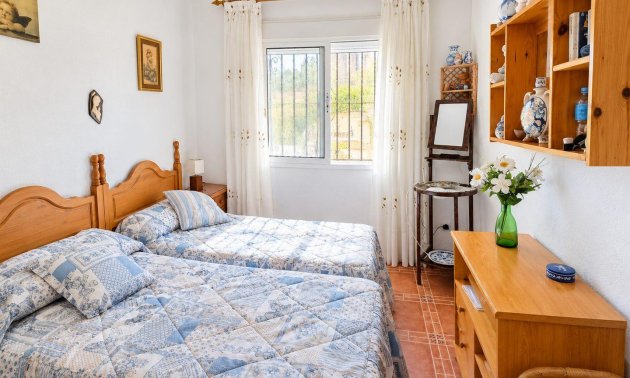 Resale - Villa -
San Miguel de Salinas - Ciudad De Las Comunicaciones