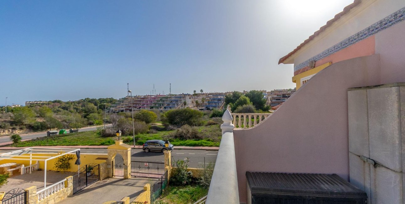 Rynek wtórny - Kamienica -
Orihuela Costa - Las Filipinas