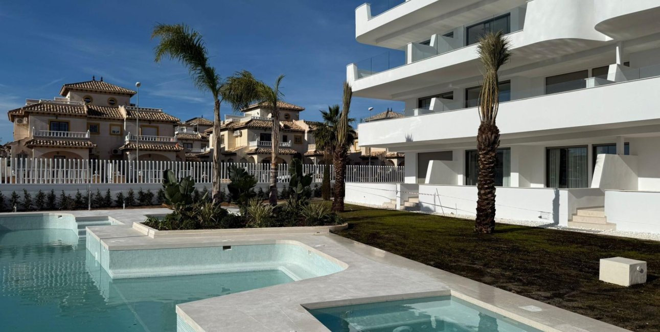 Obra nueva - Apartamento / piso -
Orihuela Costa - Lomas de Cabo Roig