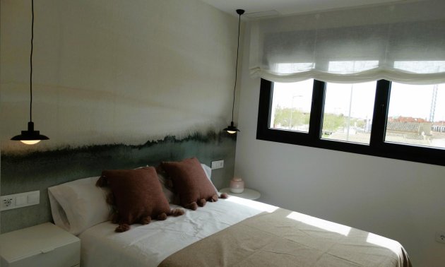 New Build - Bungalow -
Pilar de la Horadada - pueblo