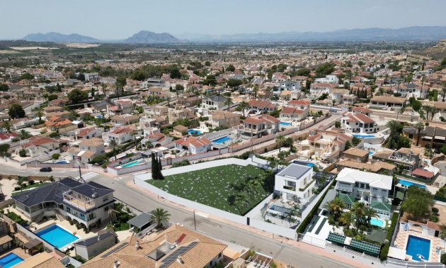Obra nueva - Villa -
Ciudad Quesada