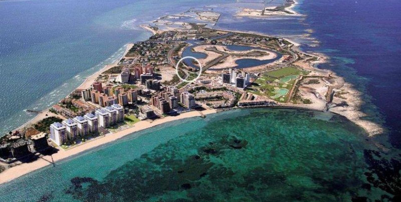 Rynek pierwotny - Willa -
La Manga del Mar Menor - La Manga Del Mar Menor