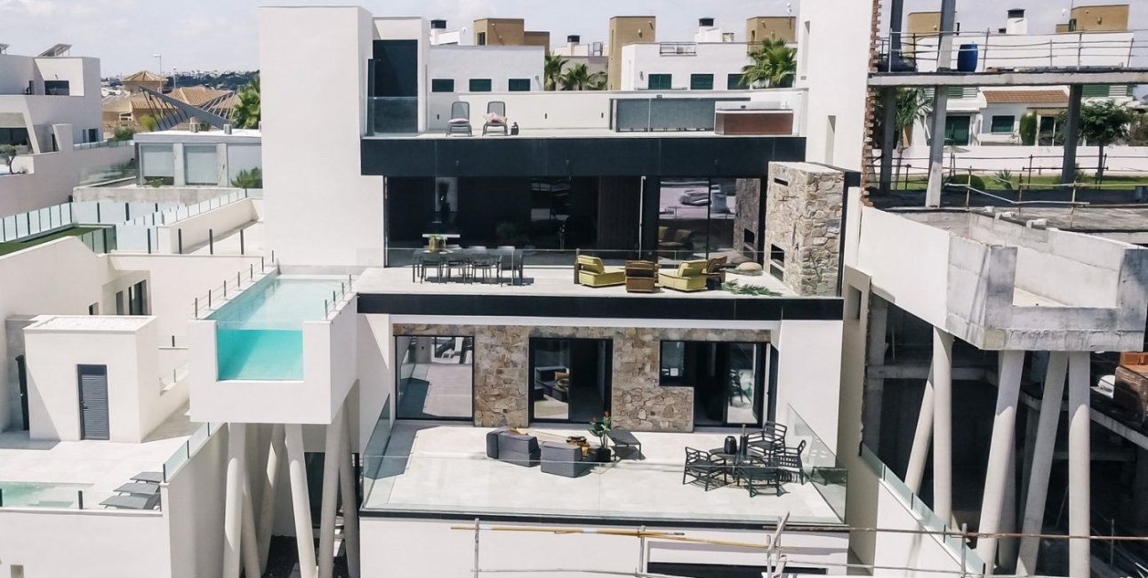 Obra nueva - Villa -
Rojales - Altos De La Marquesa