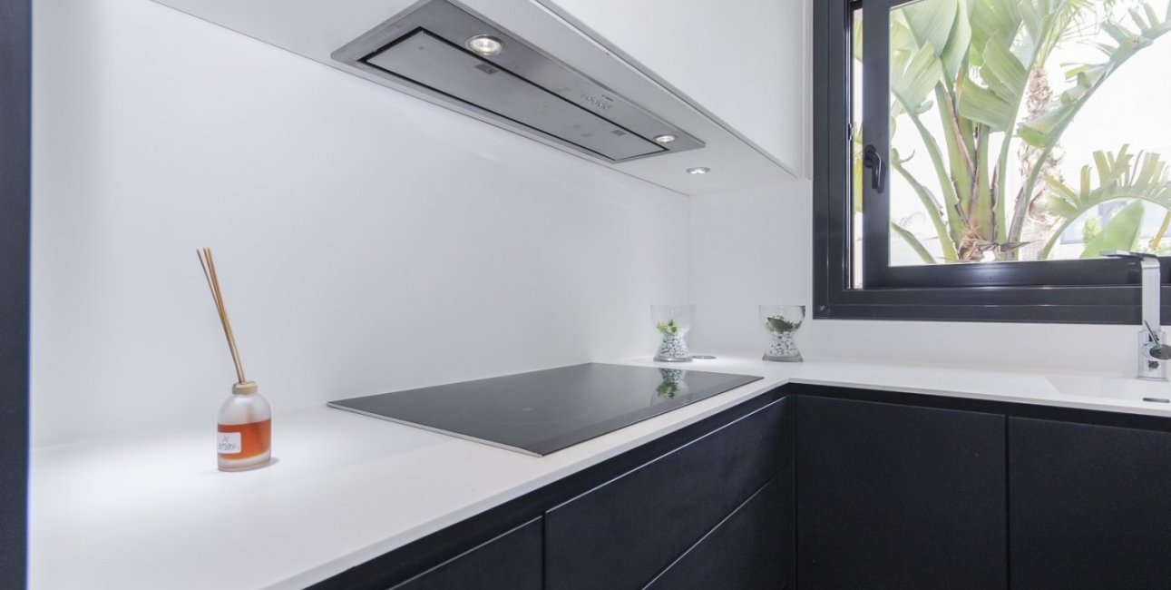 Obra nueva - Villa -
Orihuela Costa - Campoamor