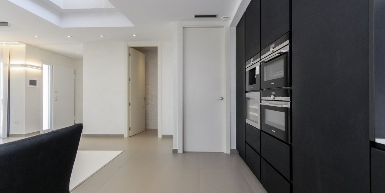 Obra nueva - Villa -
Orihuela Costa - Campoamor