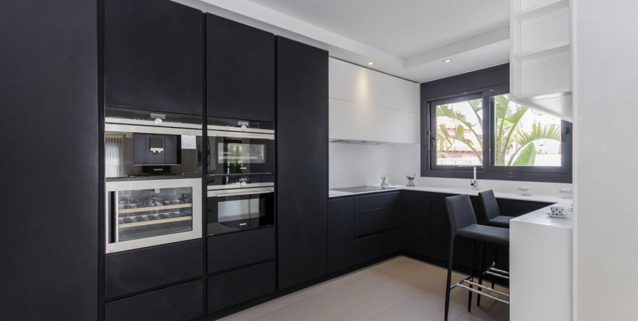 Obra nueva - Villa -
Orihuela Costa - Campoamor