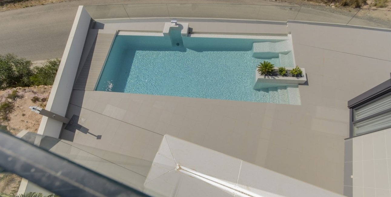 Obra nueva - Villa -
Orihuela Costa - Campoamor