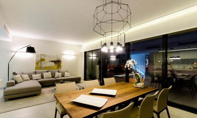 Obra nueva - Villa -
Orihuela Costa - Campoamor