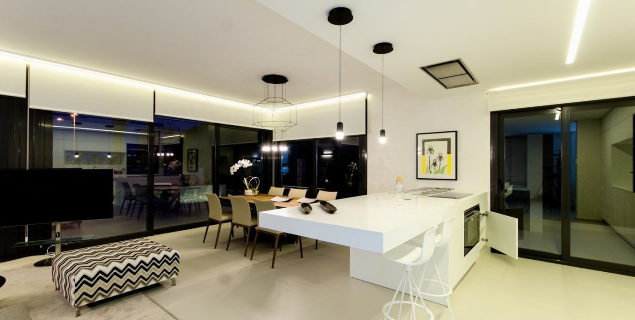 Obra nueva - Villa -
Orihuela Costa - Campoamor