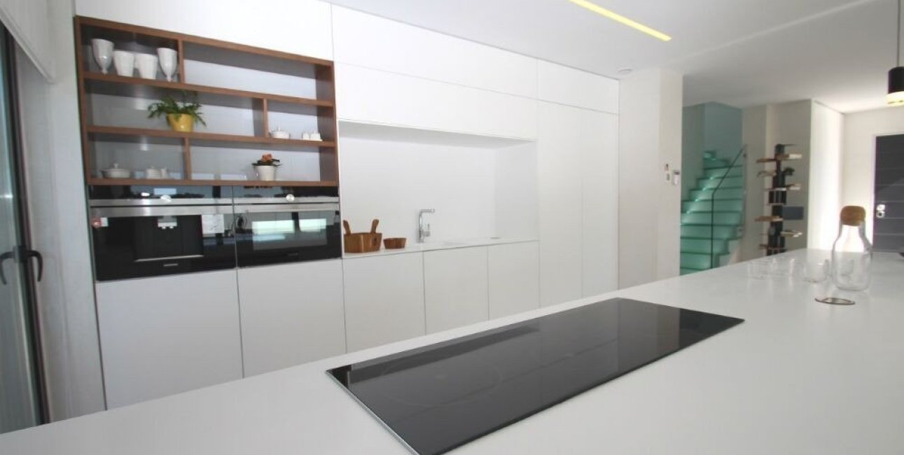 Obra nueva - Villa -
Orihuela Costa - Campoamor