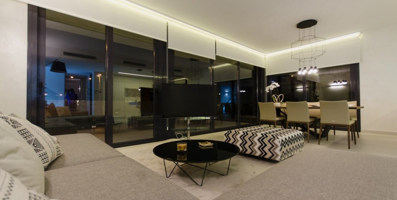 Obra nueva - Villa -
Orihuela Costa - Campoamor
