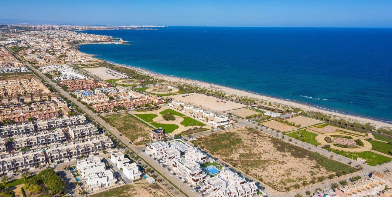 New Build - Townhouse -
Pilar de la Horadada - Torre De La Horadada