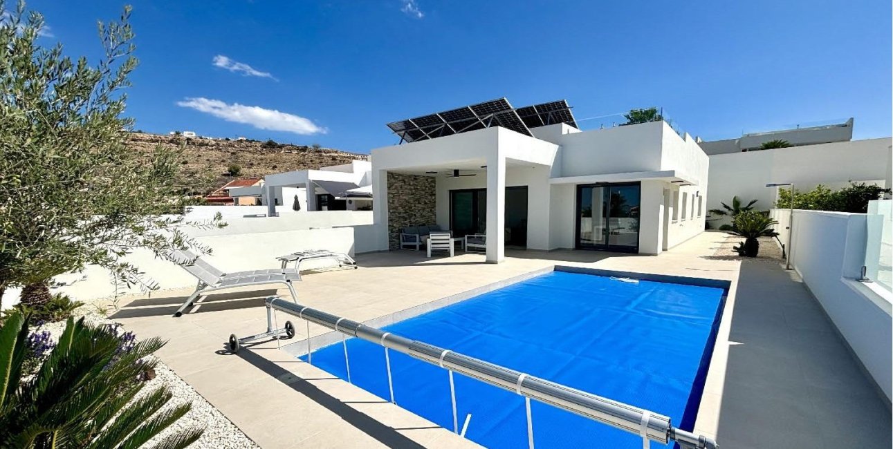New Build - Villa -
Benijofar - Pueblo