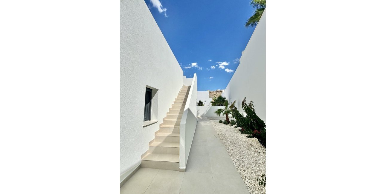 New Build - Villa -
Benijofar - Pueblo