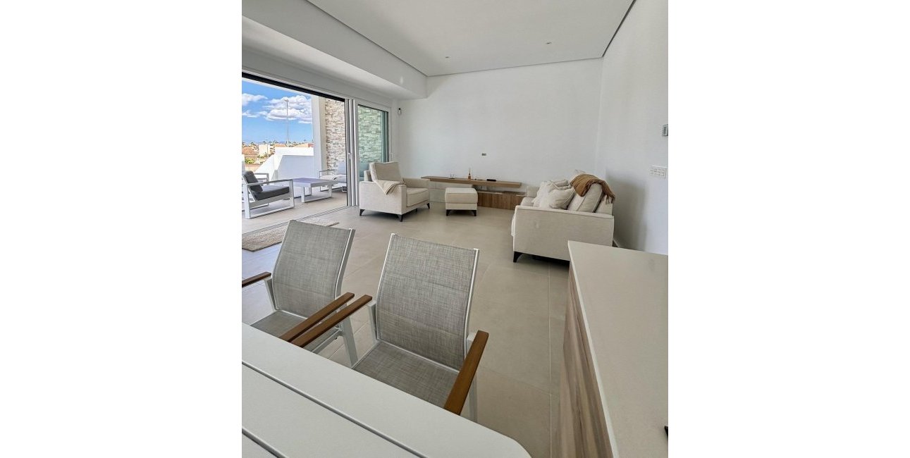 New Build - Villa -
Benijofar - Pueblo