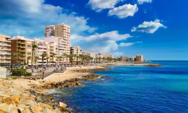 New Build - Apartment / flat -
Torrevieja - Playa del Cura