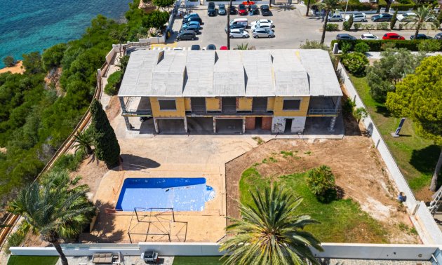Reventa - Villa / House -
Orihuela Costa - Cabo Roig