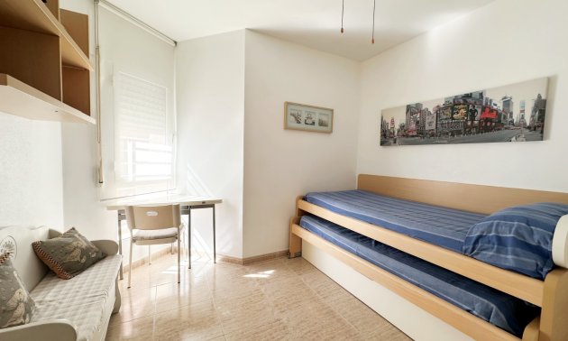 Resale - Apartment / Duplex -
Orihuela Costa - Campoamor