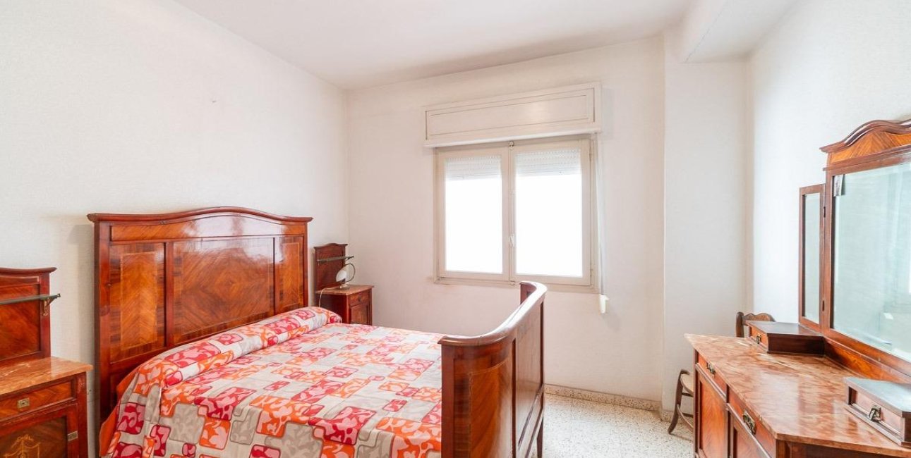 Resale - Apartment / flat -
Torrevieja - Playa del Cura