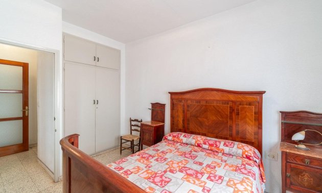 Resale - Apartment / flat -
Torrevieja - Playa del Cura