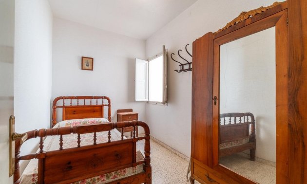 Resale - Apartment / flat -
Torrevieja - Playa del Cura