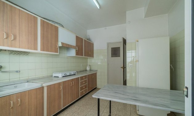 Resale - Apartment / flat -
Torrevieja - Playa del Cura