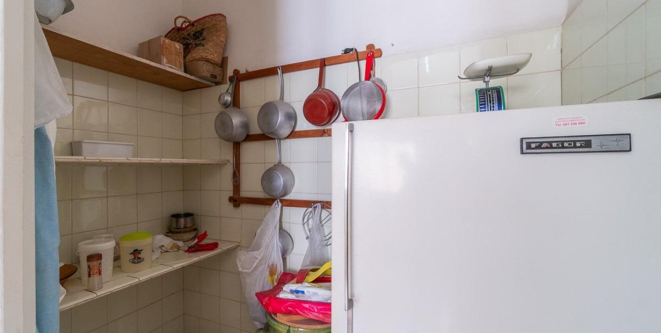 Resale - Apartment / flat -
Torrevieja - Playa del Cura