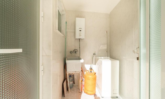 Resale - Apartment / flat -
Torrevieja - Playa del Cura