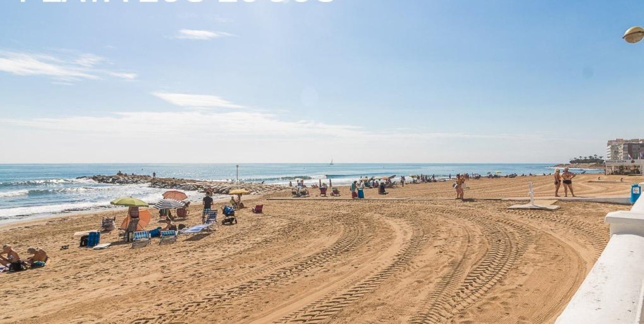 Resale - Apartment / flat -
Torrevieja - Playa del Cura
