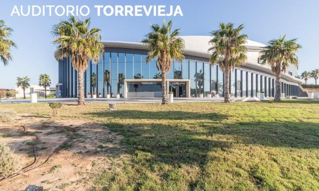 Resale - Apartment / flat -
Torrevieja - Playa del Cura