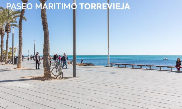 Resale - Apartment / flat -
Torrevieja - Playa del Cura