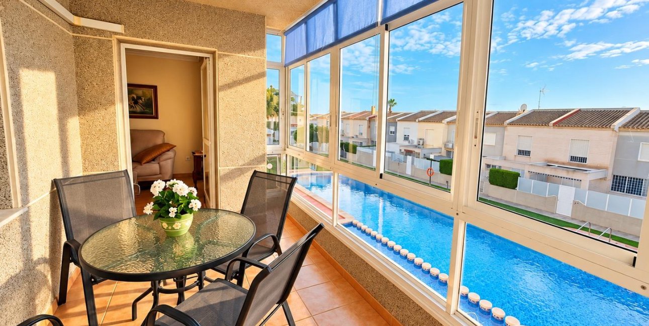 Resale - Apartment / flat -
Torrevieja - Torreblanca