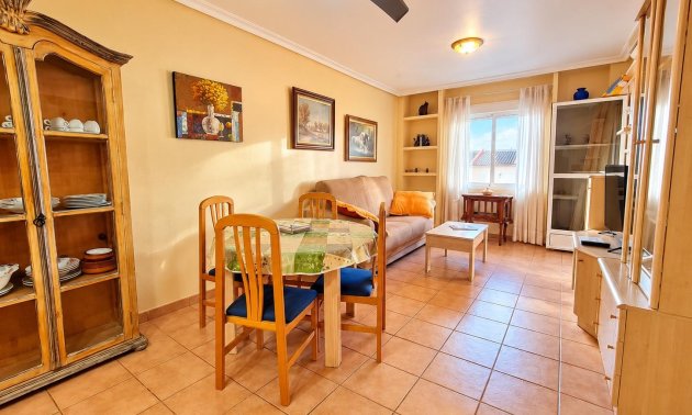 Resale - Apartment / flat -
Torrevieja - Torreblanca