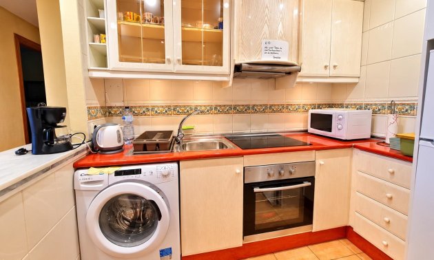 Resale - Apartment / flat -
Torrevieja - Torreblanca