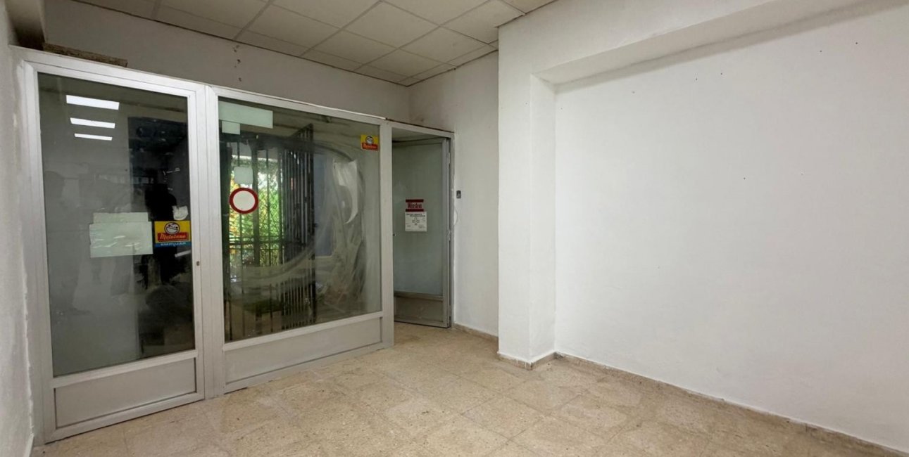Resale - Commercial -
Torrevieja - Torre La Mata