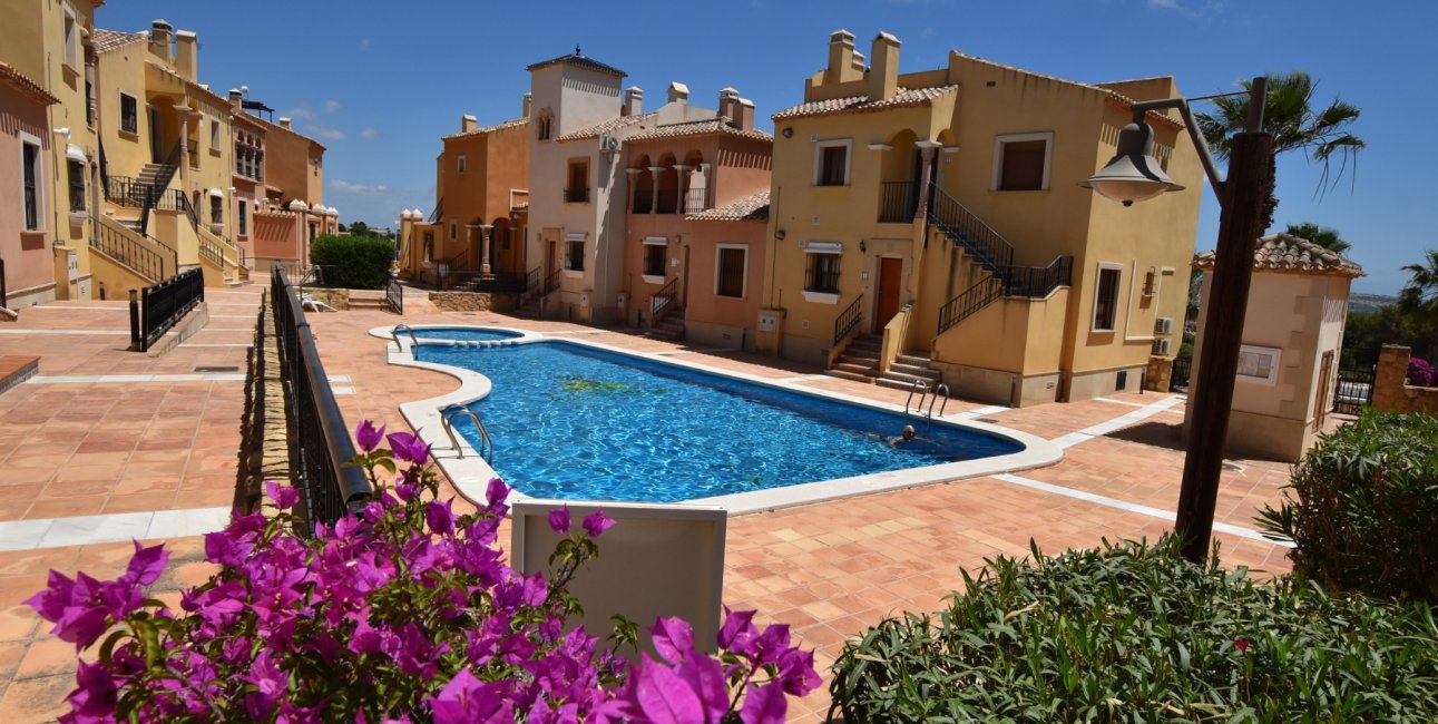 Rynek wtórny - Mieszkanie  -
Algorfa - La Finca Golf Resort