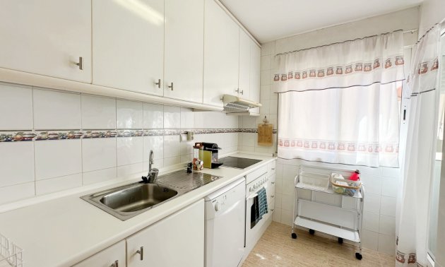 Reventa - Apartamento / piso -
Orihuela Costa - Campoamor