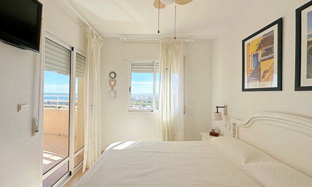 Reventa - Apartamento / piso -
Orihuela Costa - Campoamor