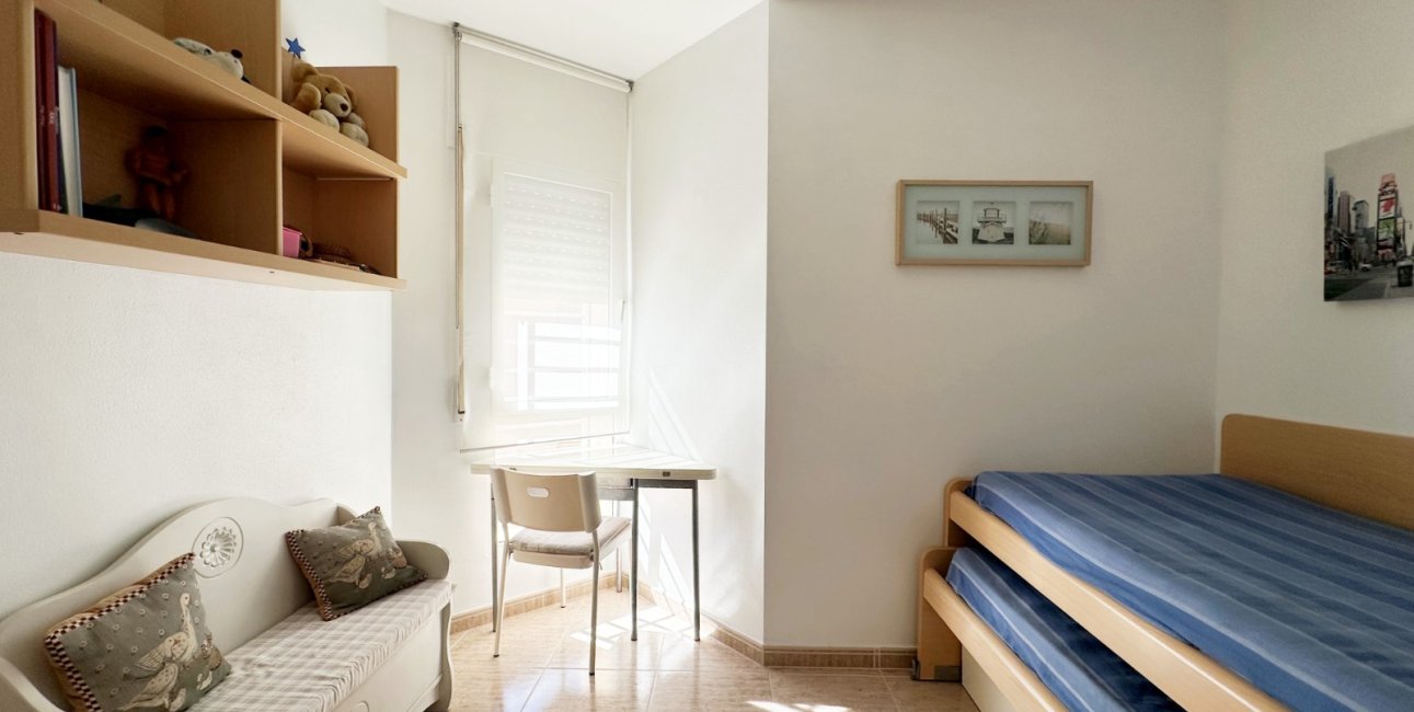 Reventa - Apartamento / piso -
Orihuela Costa - Campoamor