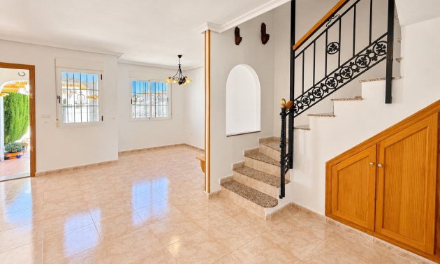 Reventa - Adosado -
Torrevieja - Torretas -La Siesta - El Limonar