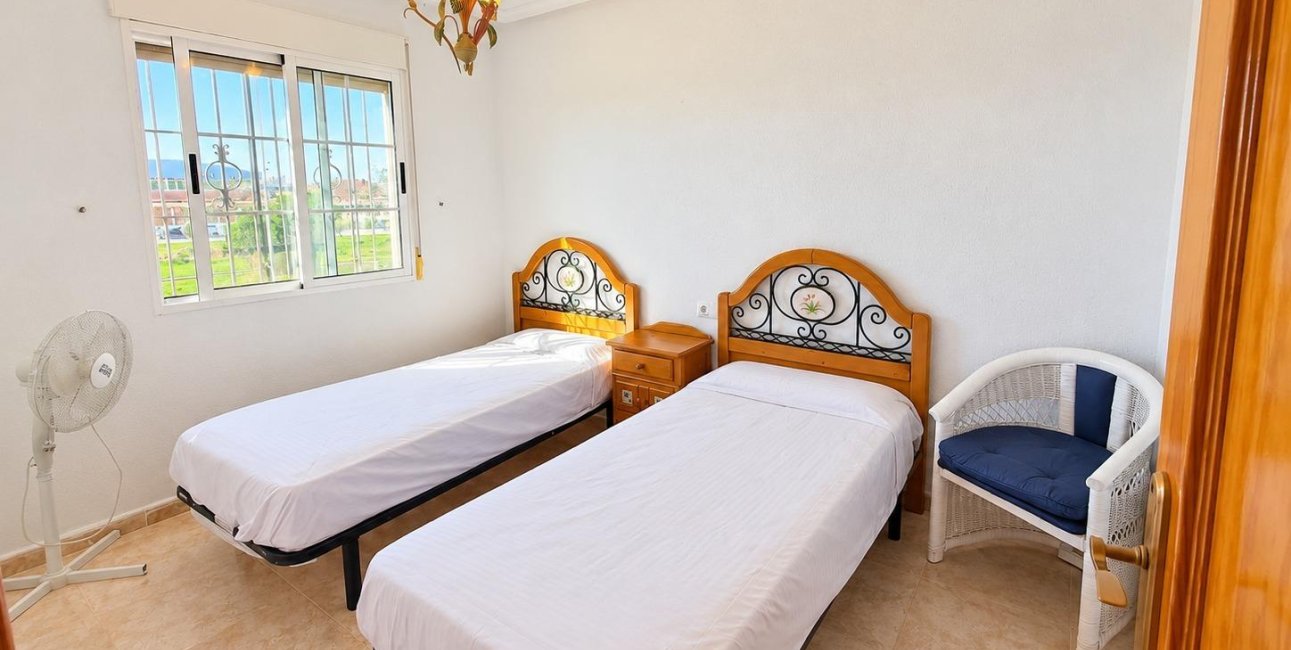 Reventa - Adosado -
Torrevieja - Torretas -La Siesta - El Limonar