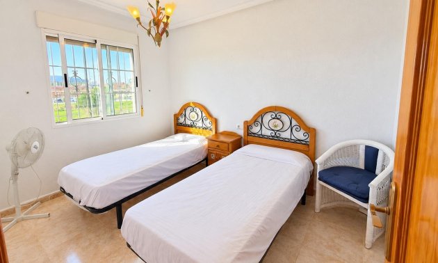 Reventa - Adosado -
Torrevieja - Torretas -La Siesta - El Limonar