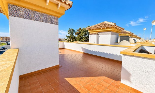 Reventa - Adosado -
Torrevieja - Torretas -La Siesta - El Limonar