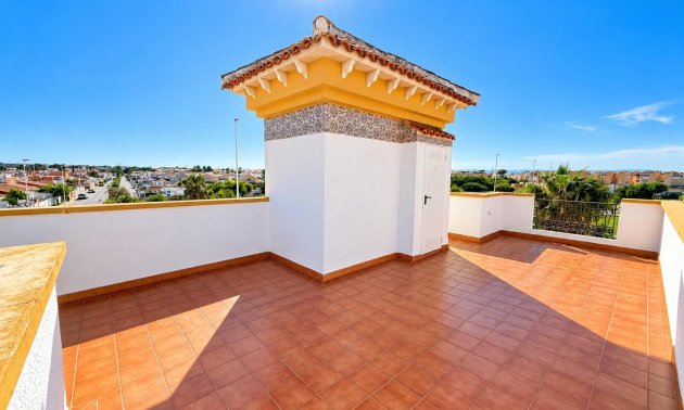Reventa - Adosado -
Torrevieja - Torretas -La Siesta - El Limonar