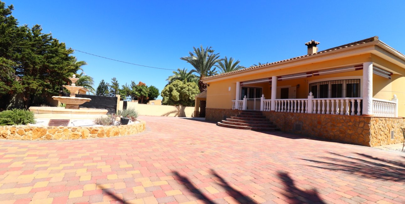 Reventa - Finca -
Catral - Catral - Country