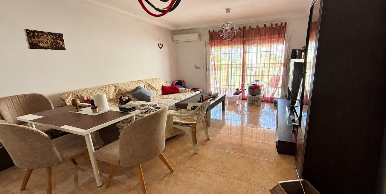 Resale - Apartment / flat -
Torrevieja - Nueva Torrevieja