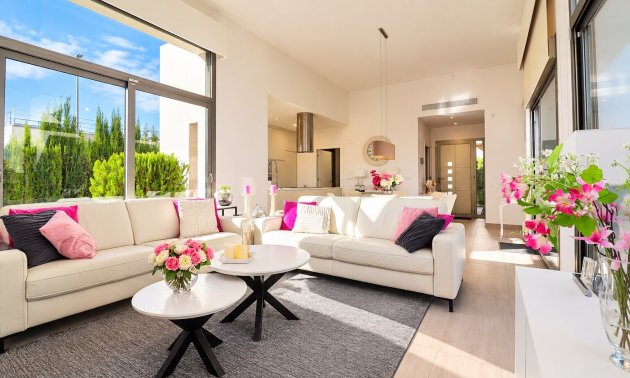 Resale - Villa -
Benijofar - Benijofar - Village