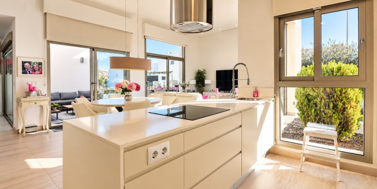 Resale - Villa -
Benijofar - Benijofar - Village