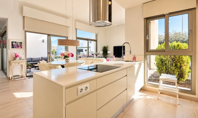 Resale - Villa -
Benijofar - Benijofar - Village