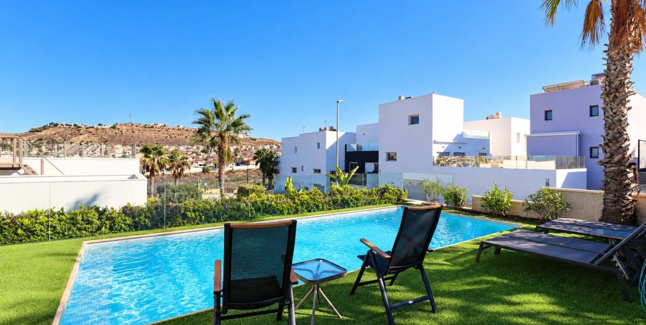 Resale - Villa -
Benijofar - Benijofar - Village